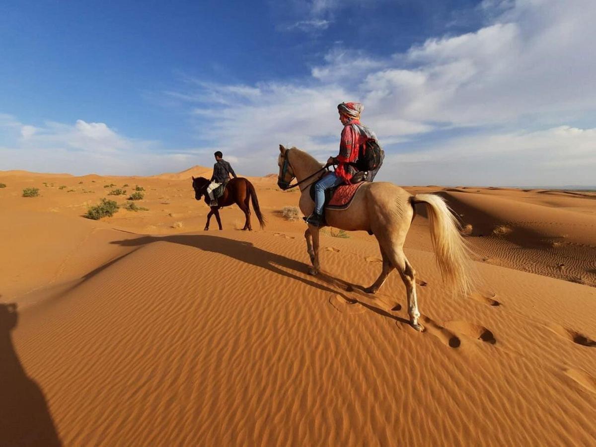 مرزوكة Riad Caravasar المظهر الخارجي الصورة